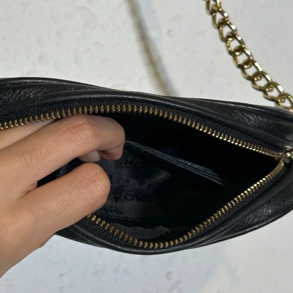 Michael Kors Black Pebbled Leather Small Fulton Crossbody Bag